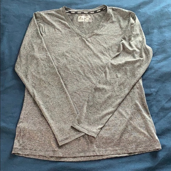 Like new RBX Shirt - Picture 1 of 4